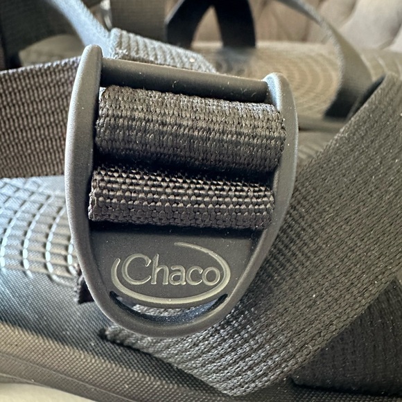 Chaco Men ZVolv Sandal Black size 11 J105085 - Picture 3 of 8